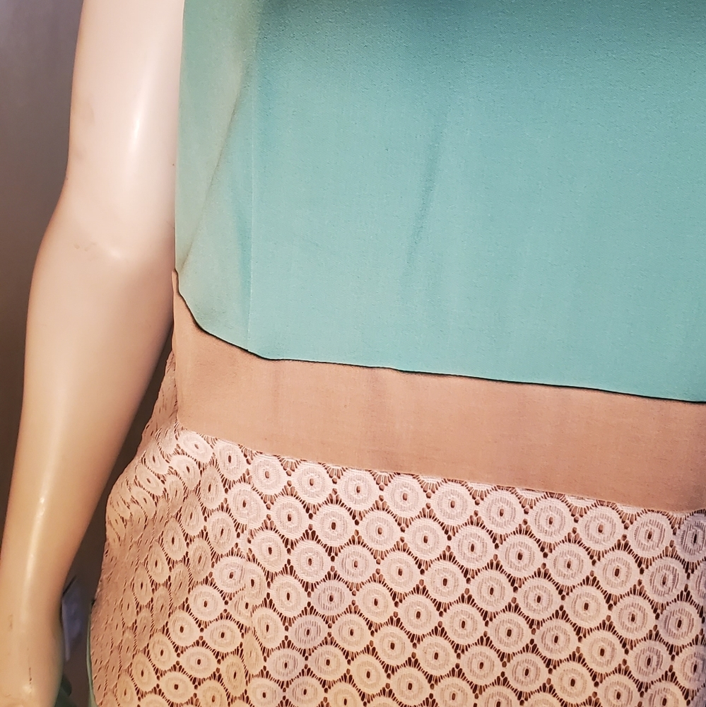 Studio One Dress - Picture 5 of 12